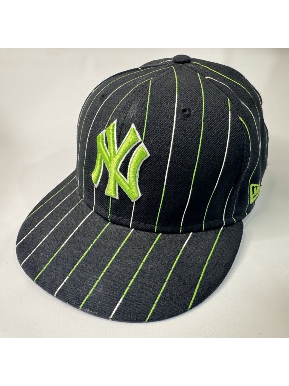 New York Yankees New Era 59FIFTY 7 1/4 Black Neon Green Pinstripe MLB Hat
